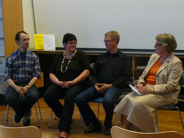 Dr. Colombo-Benkmann, Prof. Pfleiderer, Dr. Becker und Marie-Theres Kastner (von links nach rechts)